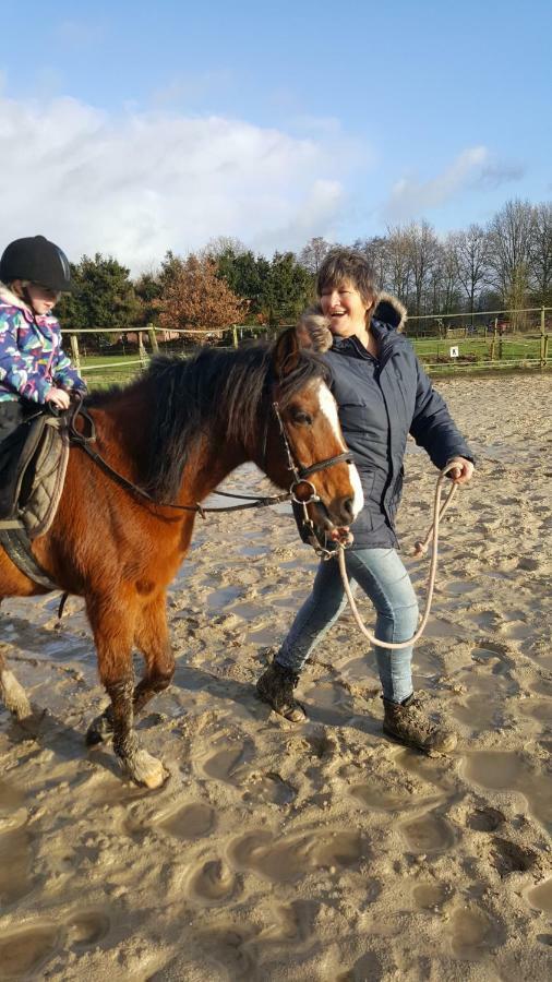 Vakantiehuis Aan de Zandweg Roderesch Buitenkant foto