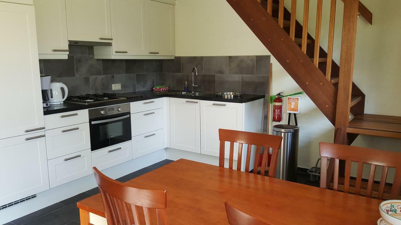 Vakantiehuis Aan de Zandweg Roderesch Buitenkant foto